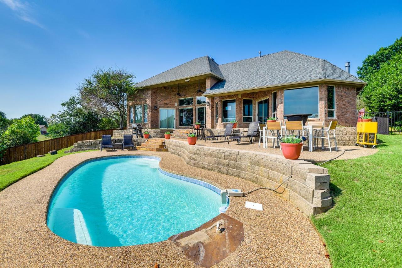 Lakefront Little Elm Home With Private Pool! Exterior photo